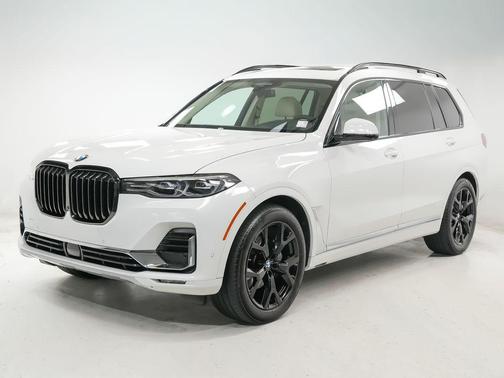 Alpine White 2021 BMW X7 xDrive40i