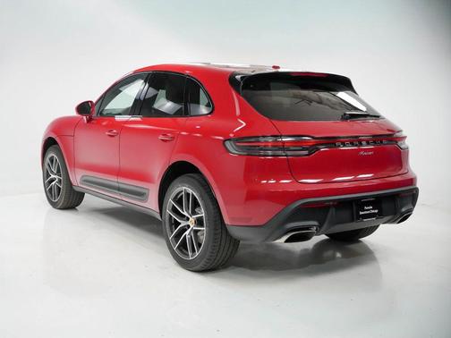 Carmine Red 2026 Porsche Macan Macan