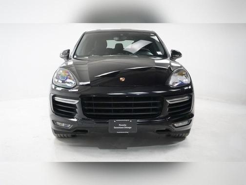 2015 Porsche Cayenne Turbo