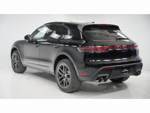 2026 Porsche Macan T