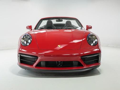2022 Porsche 911 Carrera GTS