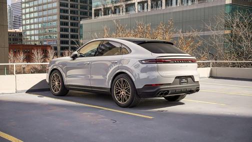 2025 Porsche Cayenne S