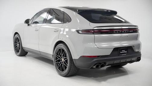 2025 Porsche Cayenne S