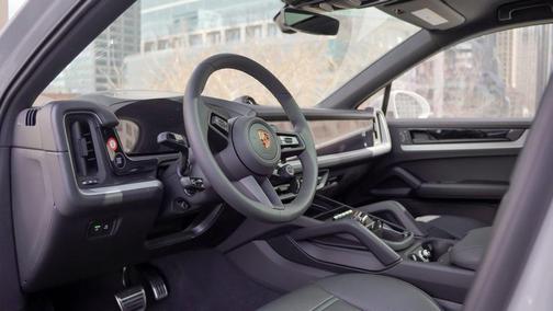 2025 Porsche Cayenne S