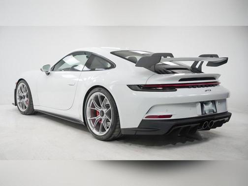 2022 Porsche 911 GT3