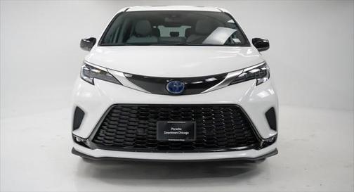 2023 Toyota Sienna XSE 7 Passenger