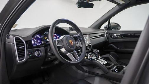 2023 Porsche Cayenne Cayenne