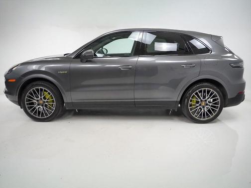 2023 Porsche Cayenne Cayenne E-Hybrid