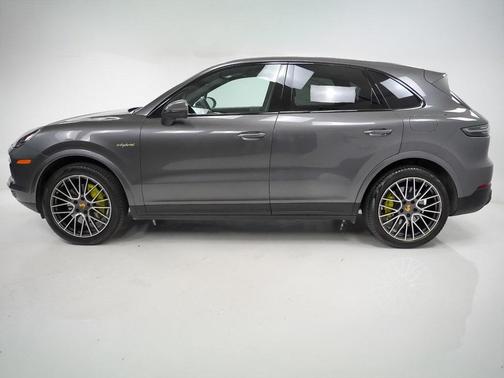 2023 Porsche Cayenne Cayenne E-Hybrid