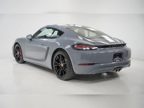 2025 Porsche 718 Cayman S