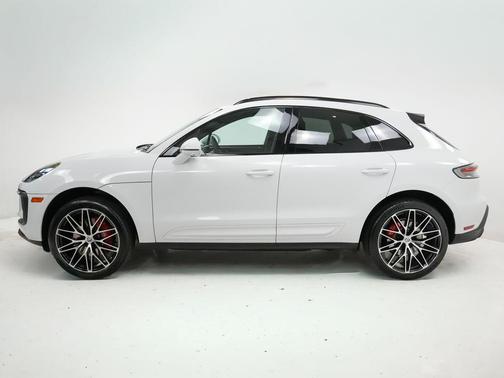 2025 Porsche Macan S