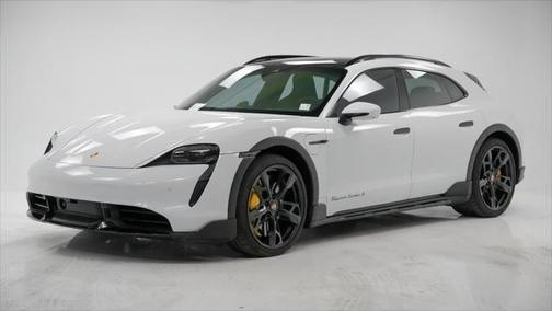 2022 Porsche Taycan Cross Turismo Turbo S