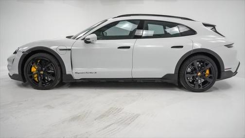 2022 Porsche Taycan Cross Turismo Turbo S