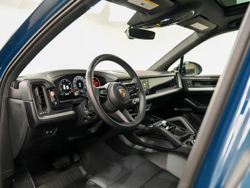 2024 Porsche Cayenne Cayenne