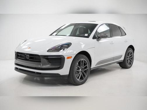 2026 Porsche Macan T