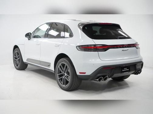 2026 Porsche Macan T