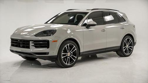 2024 Porsche Cayenne Base (Tiptronic)