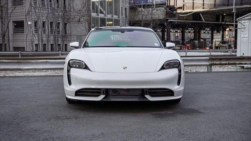 2020 Porsche Taycan Turbo