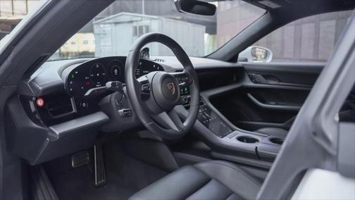 2020 Porsche Taycan Turbo