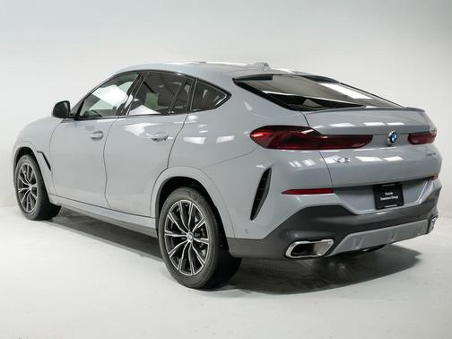 2024 BMW X6 xDrive40i