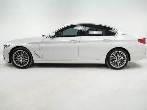 2019 BMW 530e iPerformance