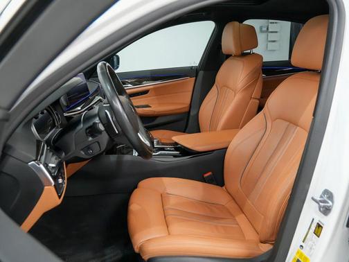 2019 BMW 530e iPerformance