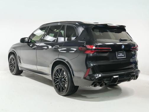 Black Sapphire Metallic 2024 BMW X5 M Base
