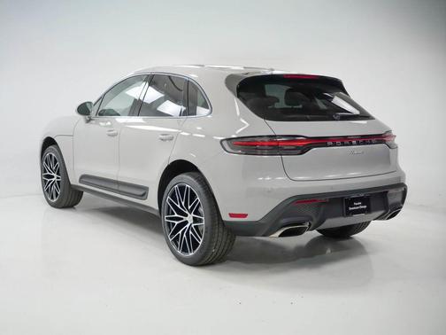 Chalk 2026 Porsche Macan Macan