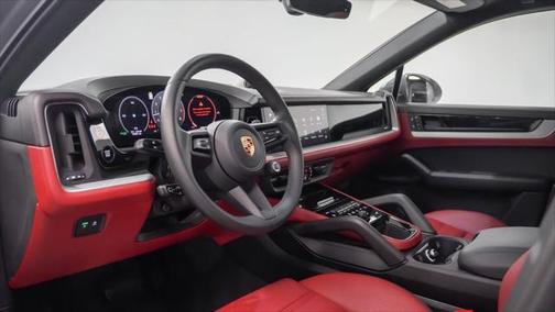 2024 Porsche Cayenne