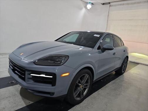 2024 Porsche Cayenne Base (Tiptronic)