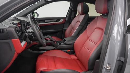 2024 Porsche Cayenne