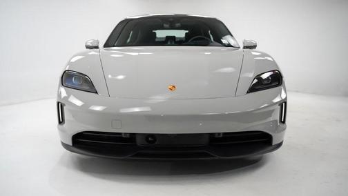 2025 Porsche Taycan 4S