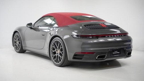2020 Porsche 911 Carrera