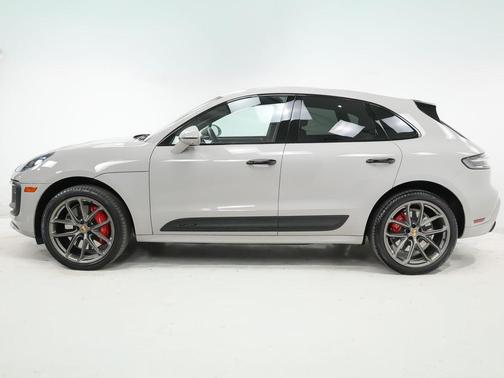 Chalk 2023 Porsche Macan Macan GTS