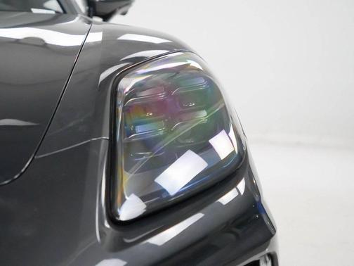 2026 Porsche Panamera 4