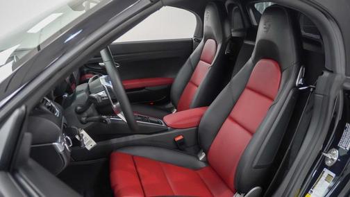 2025 Porsche 718 Boxster Base