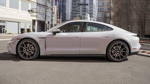 2025 Porsche Taycan 4