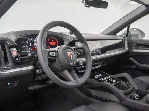 2025 Porsche Cayenne Cayenne