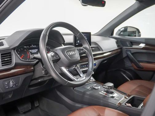 2020 Audi Q5 45 Premium