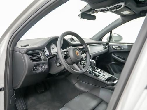 Chalk 2026 Porsche Macan Macan GTS