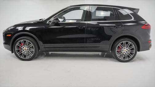 2015 Porsche Cayenne Turbo