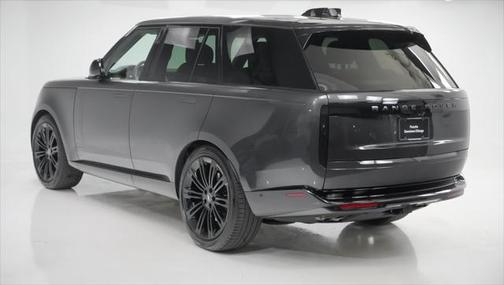 2024 Land Rover Range Rover P530 SE