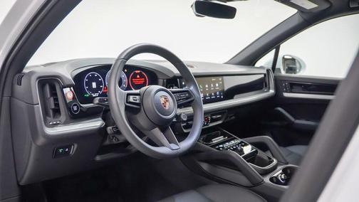 2025 Porsche Cayenne Cayenne