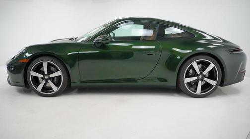 2026 Porsche 911 Carrera