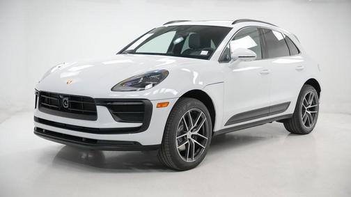 2026 Porsche Macan 