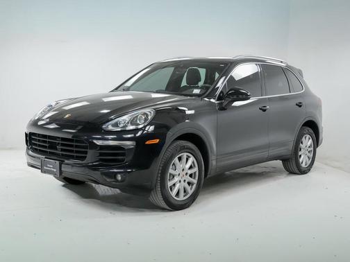 2016 Porsche Cayenne Cayenne
