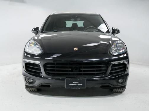 2016 Porsche Cayenne Cayenne