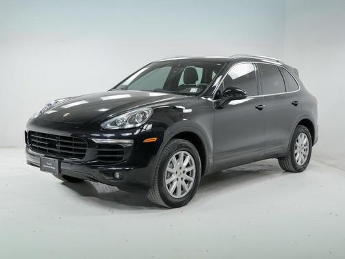 2016 Porsche Cayenne Cayenne