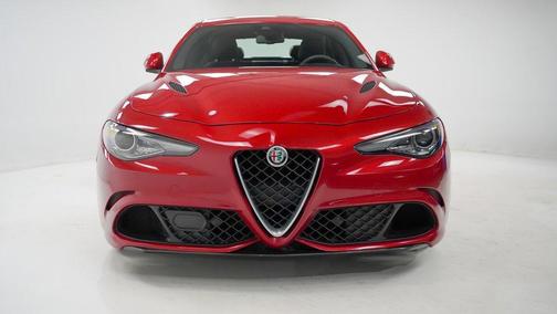 2018 Alfa Romeo Giulia Quadrifoglio