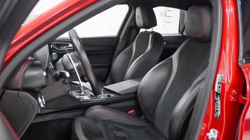 2018 Alfa Romeo Giulia Quadrifoglio